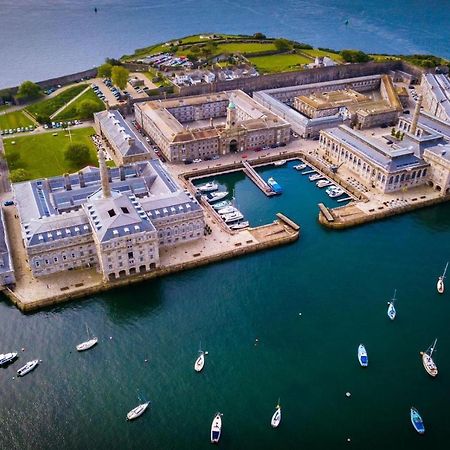 Two-Bedroom Apartment At Royal William Yard, Plymouth Exteriör bild