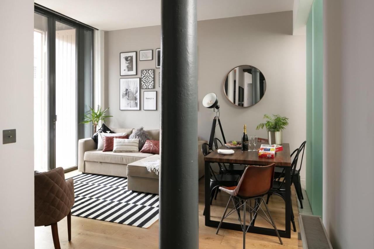Two-Bedroom Apartment At Royal William Yard, Plymouth Exteriör bild