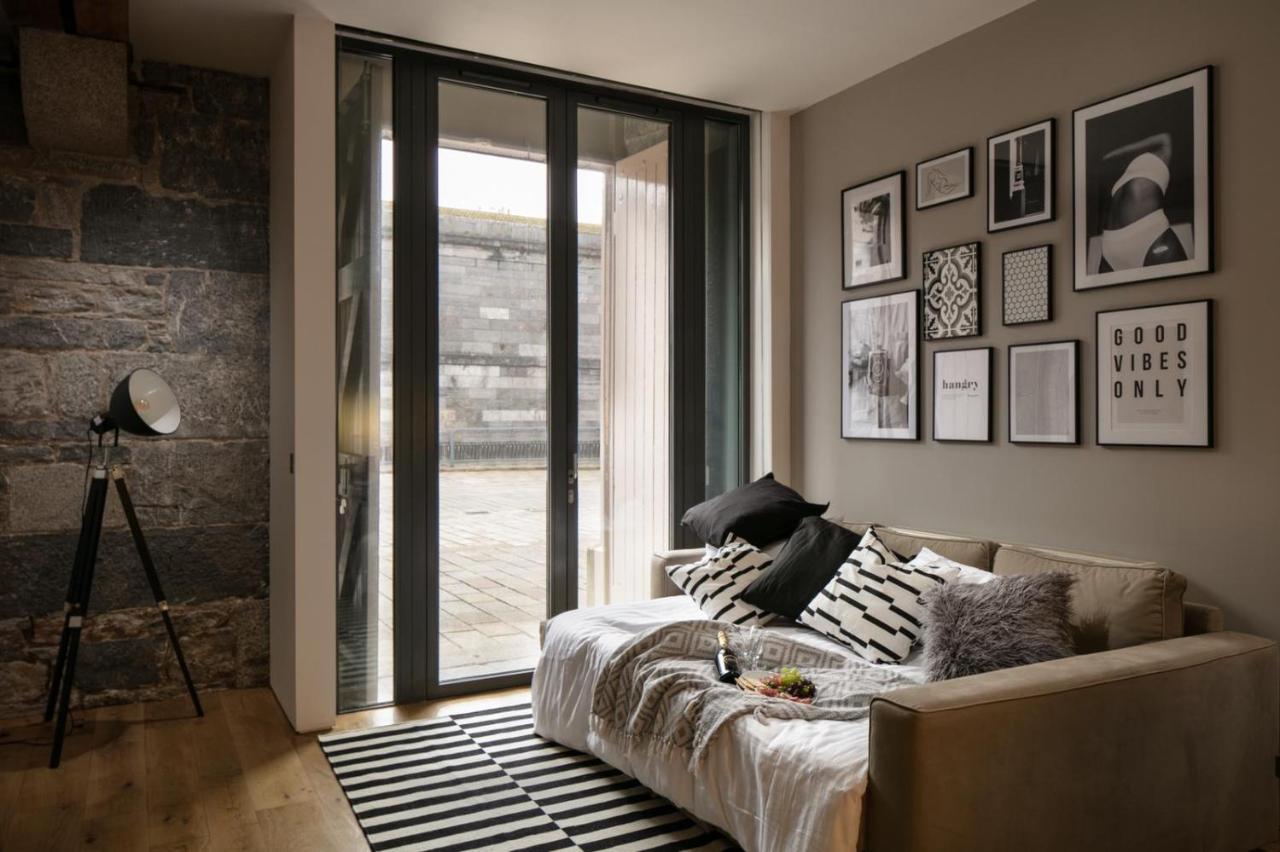 Two-Bedroom Apartment At Royal William Yard, Plymouth Exteriör bild