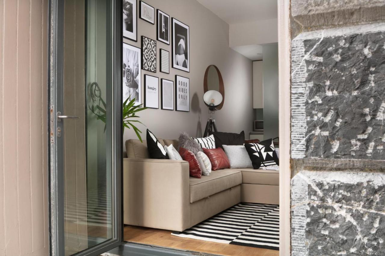 Two-Bedroom Apartment At Royal William Yard, Plymouth Exteriör bild